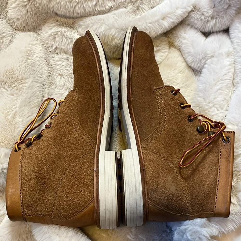 Ugg Australia Mens SZ 9 Vestmar Boots Chestnut 1017779